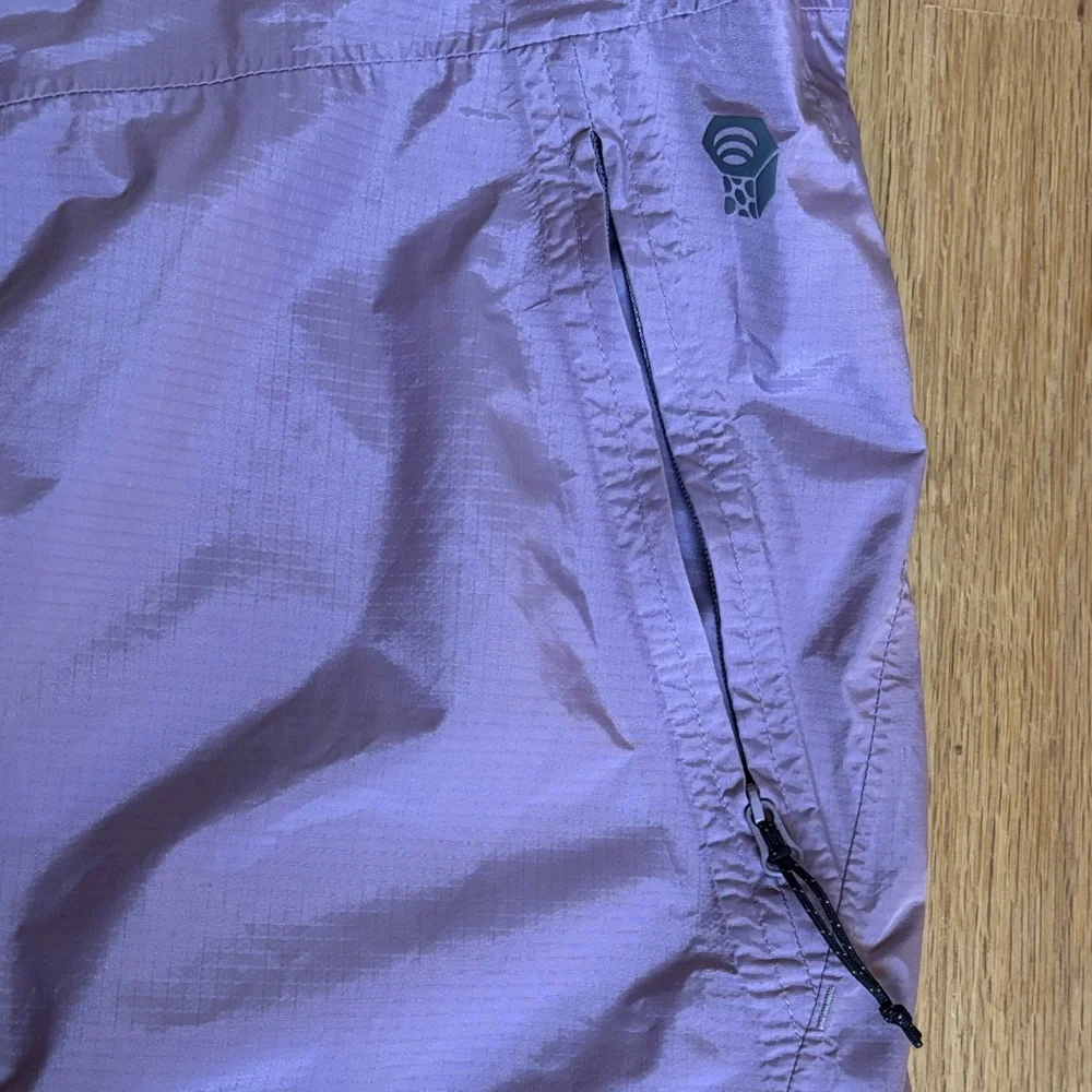 Mountain Hardwear Women's Lavender Wind and Rain Jacket XS - Picture 3 of 8